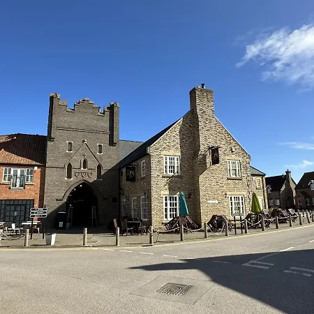 펜션 Sea-renity - Part Of The The Bay Village With Pool, Gym And Direct Access, Pub, Restaurant, Tennis And Meadows Walks 파일리